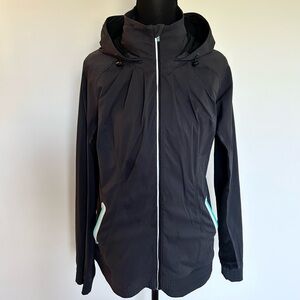 Lucy Black Hooded Active Jacket – Size M